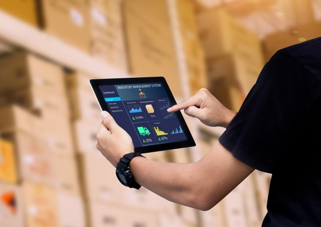 Why is inventory management a challenge for SMEs?
